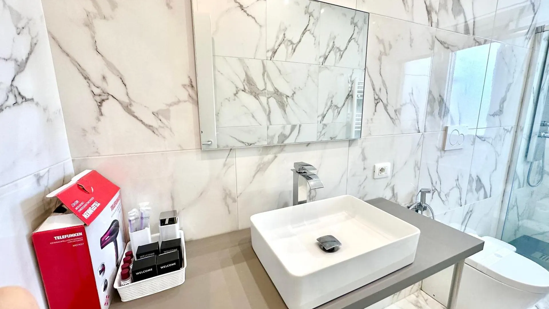 Panoramic Dream House Navigli Apartment Milan