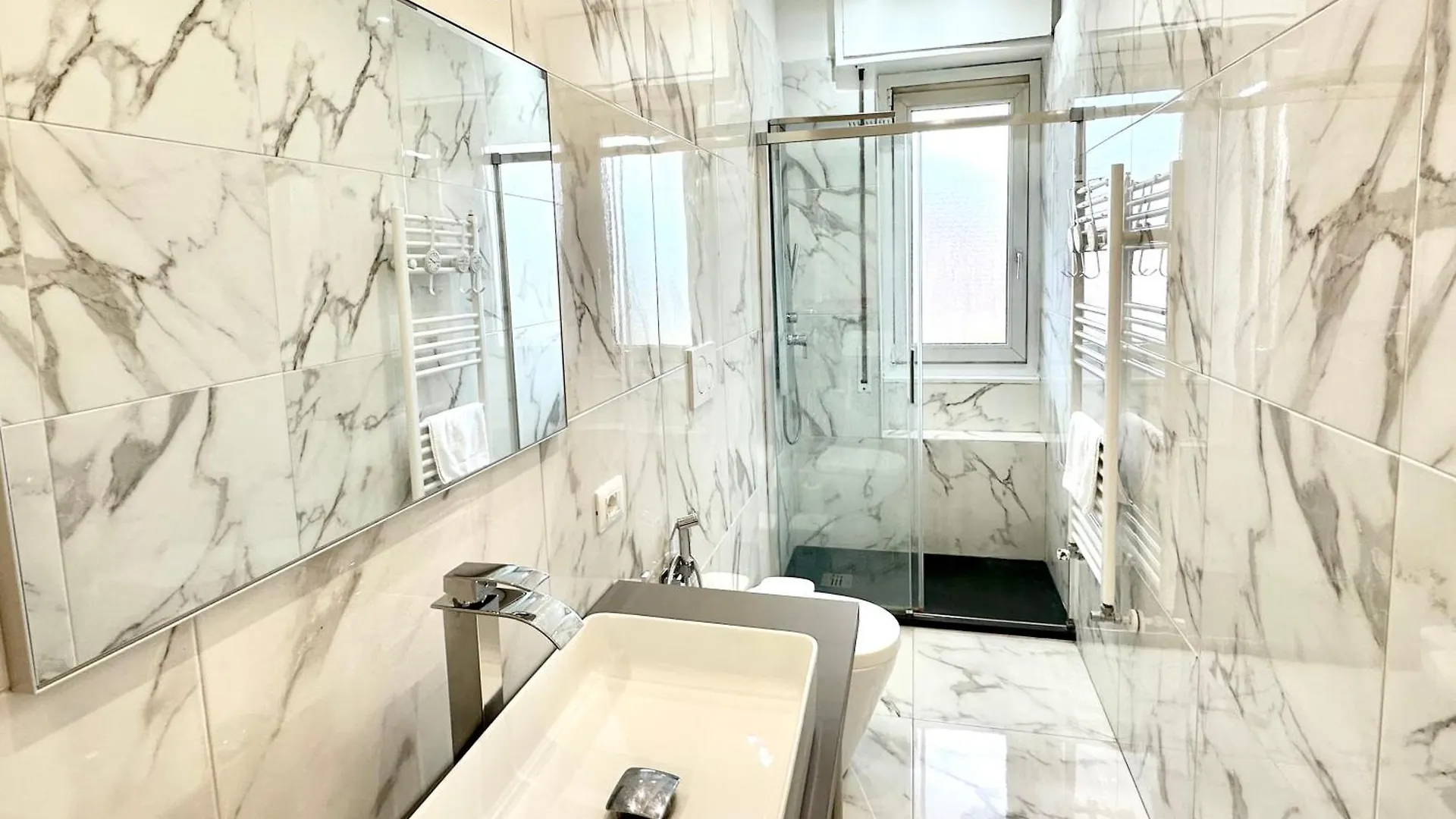 Panoramic Dream House Navigli Apartment Milan