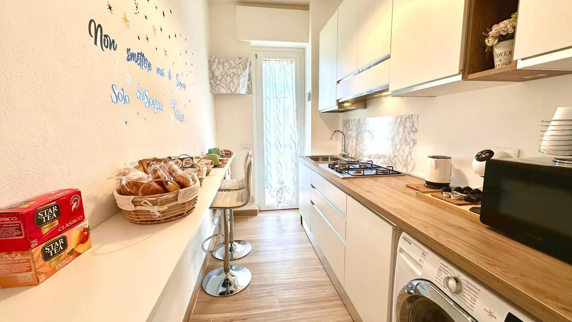 Panoramic Dream House Navigli Apartment Milan 0*,